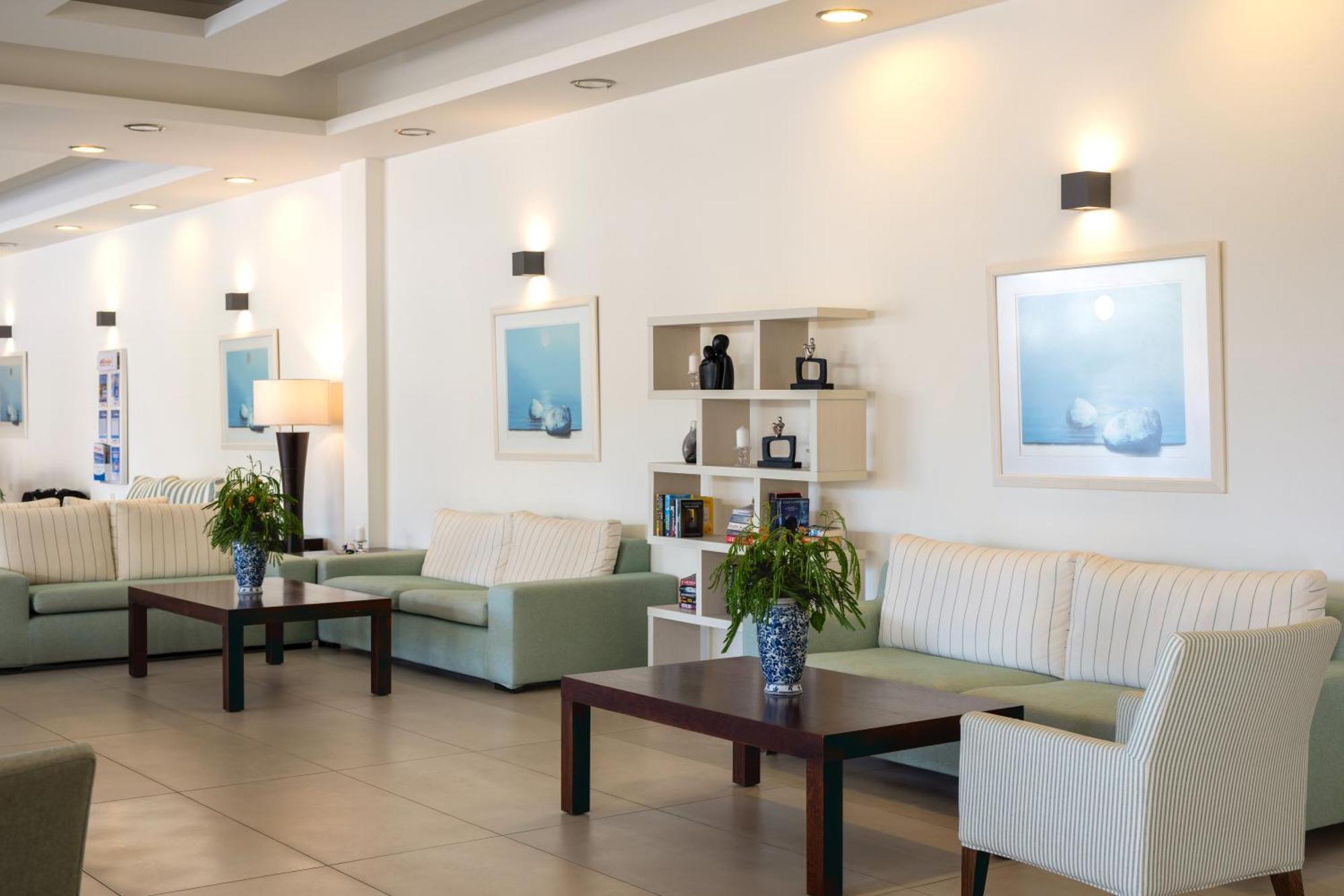 Ariadne Beach - Adults Only Agios Nikolaos Buitenkant foto
